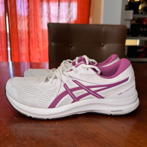 Woman’s asics Gel-contend 7 - Picture 2 of 6